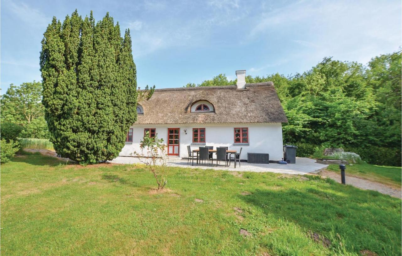 Lovely Home In Augustenborg With Wifi Asserballeskov Екстер'єр фото